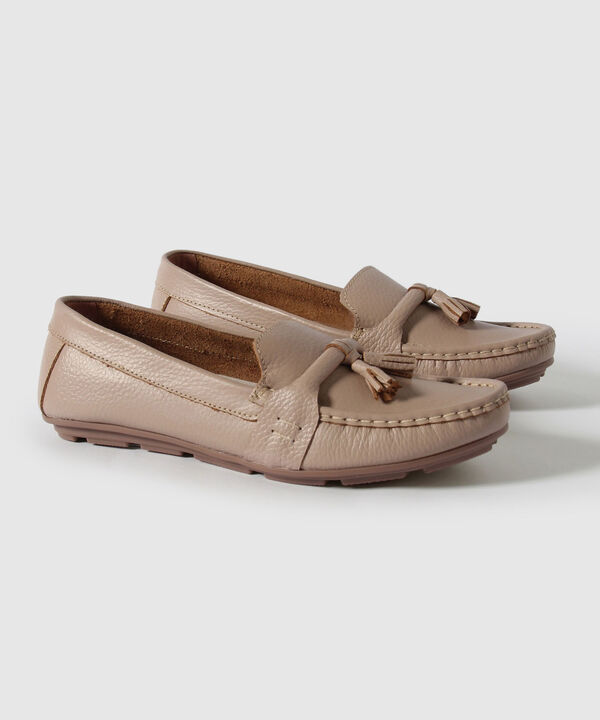 Mocasines image number null