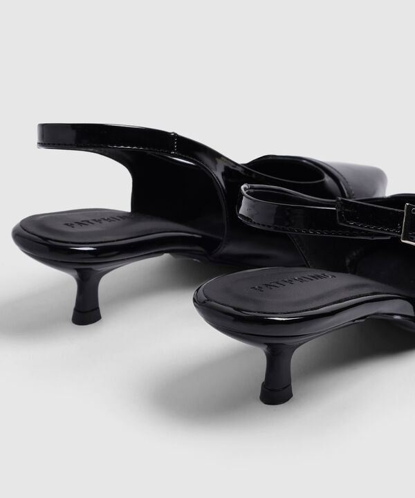 Zapato Slingback Punta Fina Y Tac&oacute;n