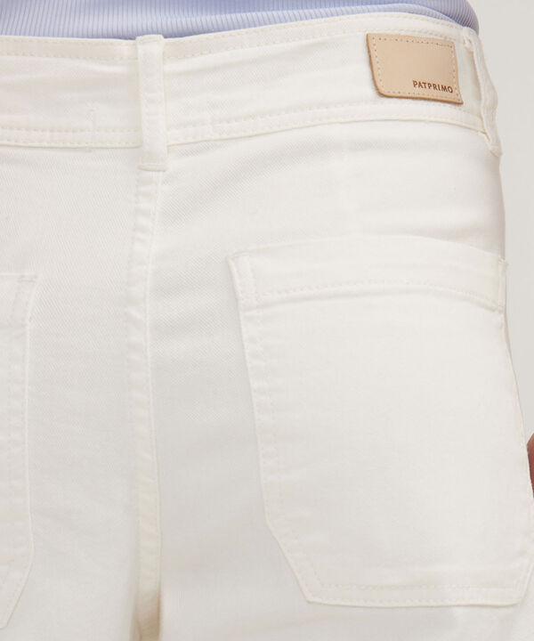 Jean  Culotte Tipo Marine  Tono Off White