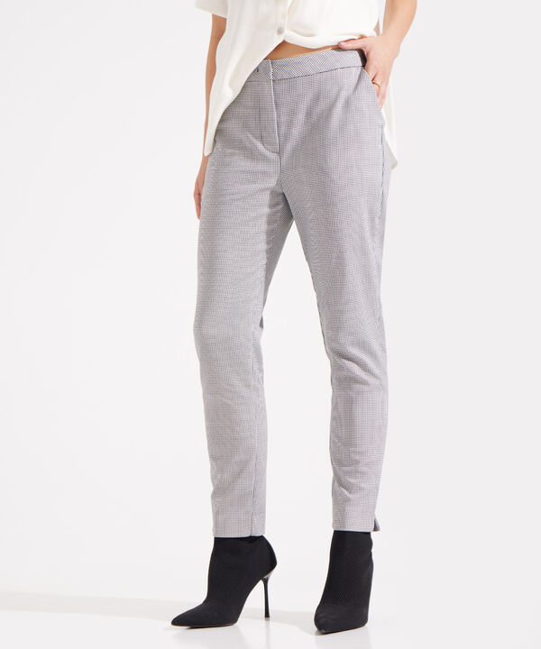 Pantalon Clásico Estampado image number null