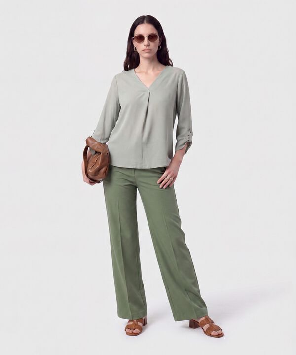 Blusa Cuello en V Manga Ajustable Mujer