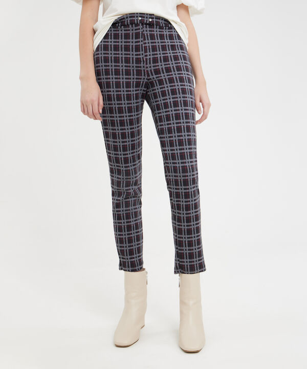 Legging Tiro Alto, Pretina Cruzada Con Broches image number null