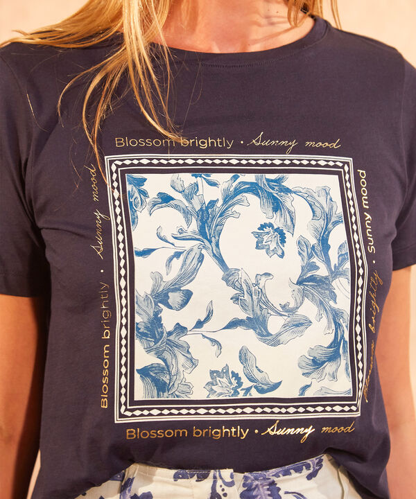 Camiseta Cuello Redondo Con Screen image number null
