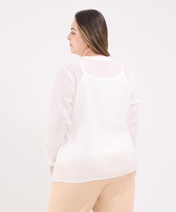 Blusa Texturizada Cuello Mao