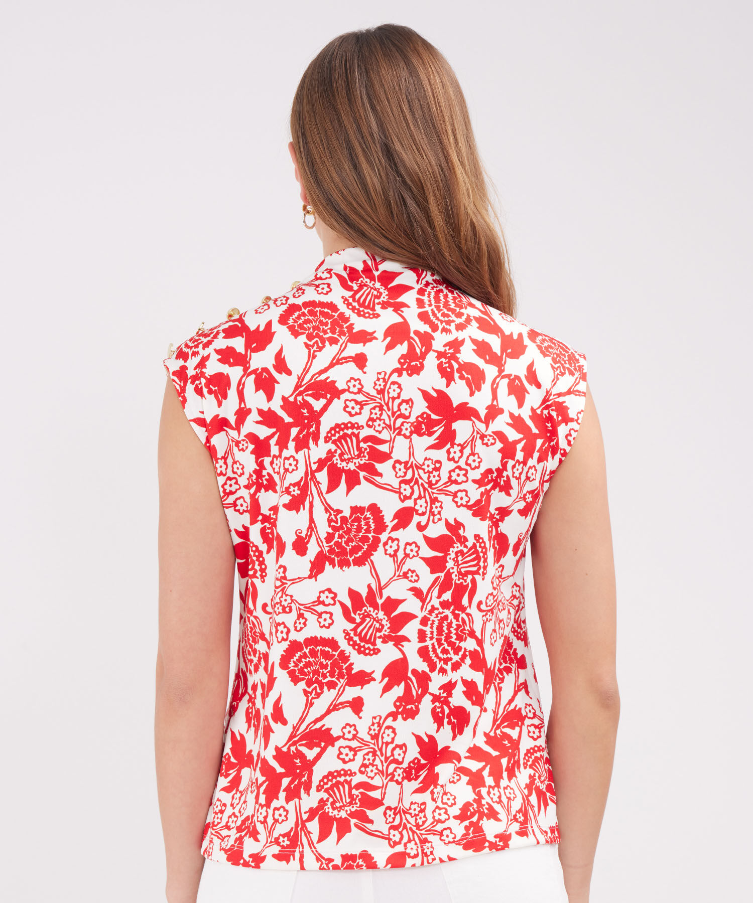 Camiseta Escote Semi Alto