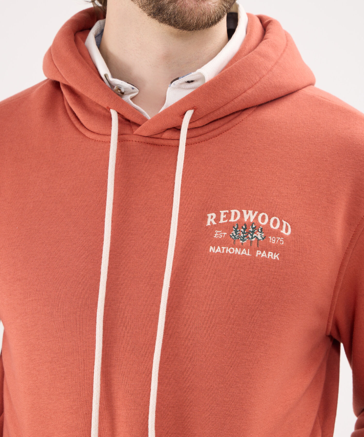 Buso Con Capota Y Bolsillo