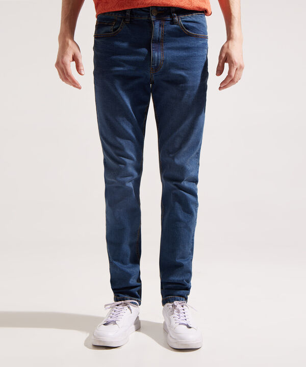 Jean Slim Tono Azul Medio Oscuro