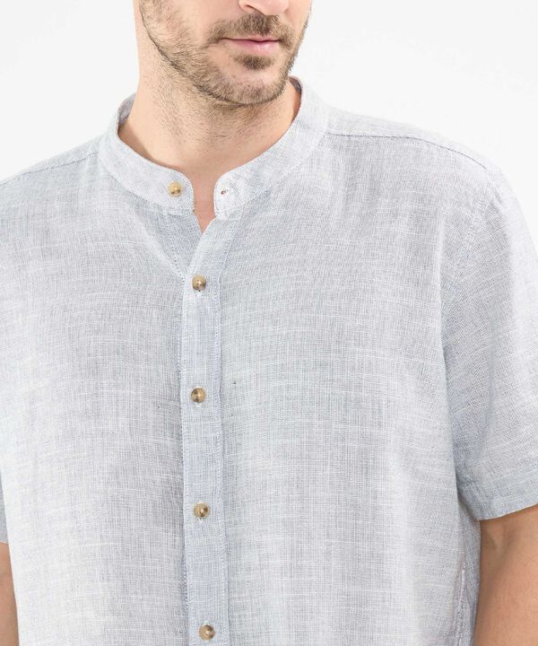 Camisa en Efecto Lino image number null
