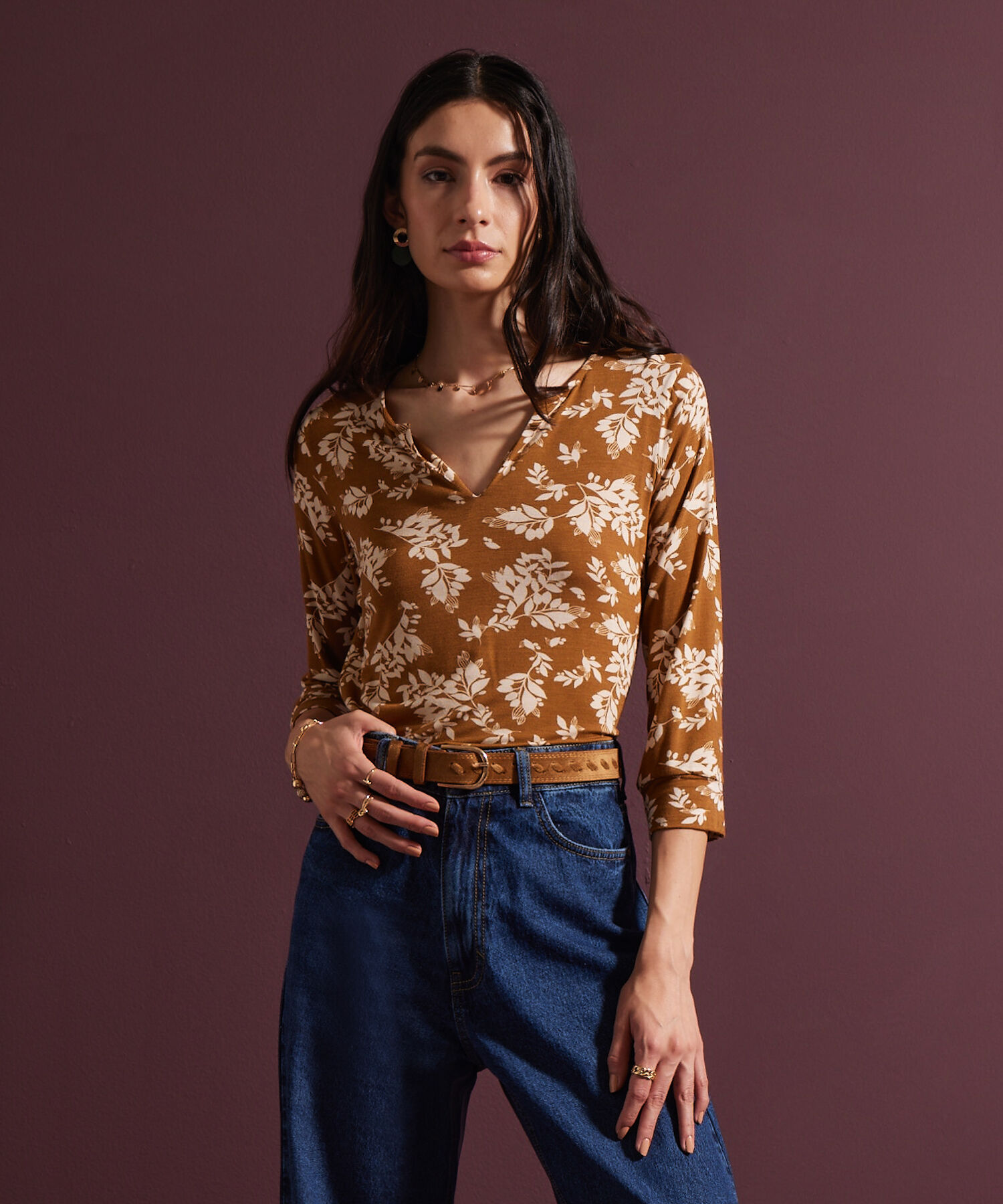 Camiseta Estampada Manga 3/4, Cuello Redondo Con Cuello Herradura
