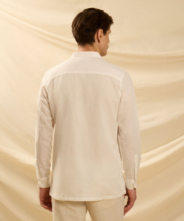 Guayabera Cuello Neru con Bordados para Hombre