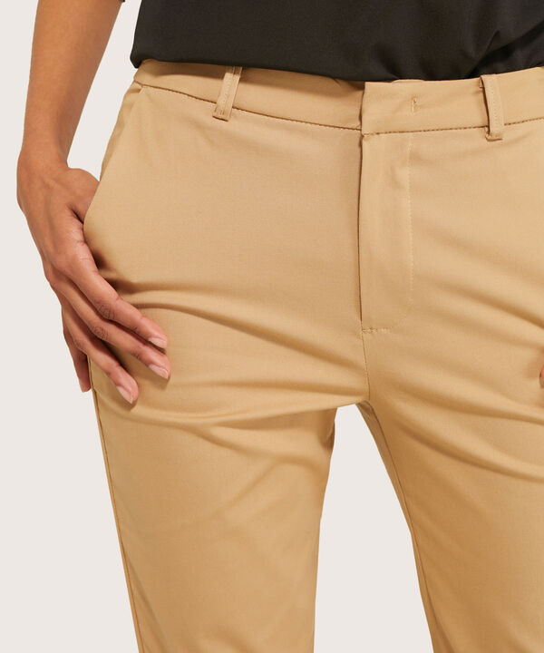 Pantalon Capri Unicolor
