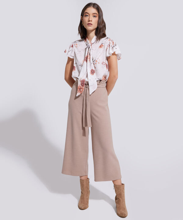 Pantalón Moda Bota Amplia Unicolor