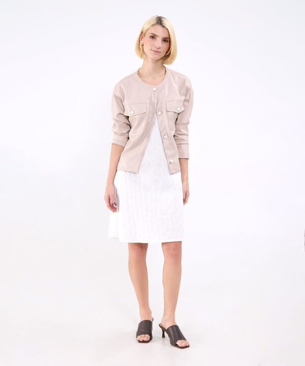 Vestido Unicolor Con Textura image number null