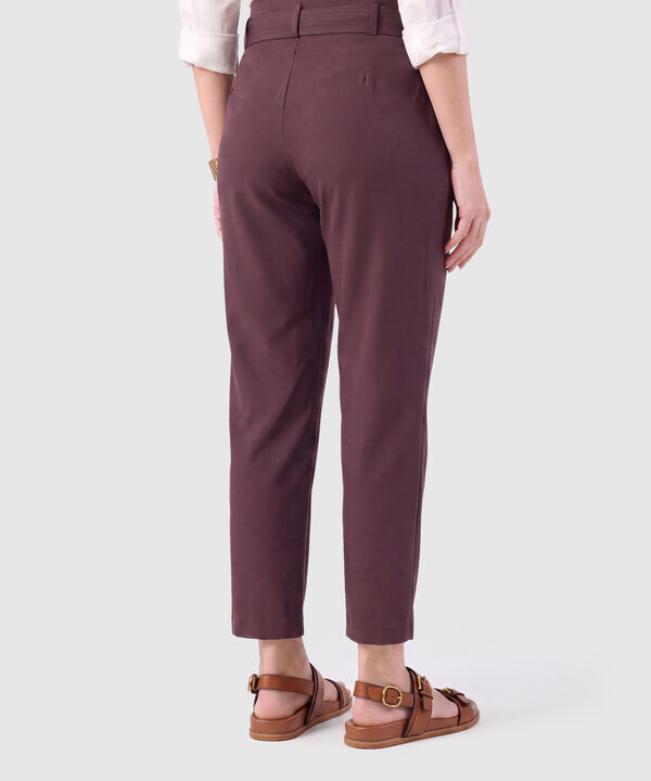 Pantal&oacute;n De Tiro Alto Con Cintur&oacute;n De Amarre Mujer
