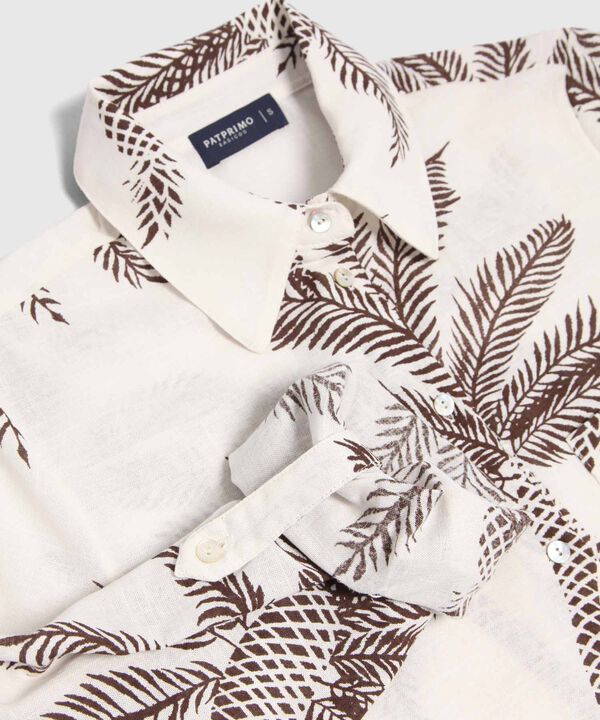 Camisa Estampada Con Charreteras Ajustables  image number null