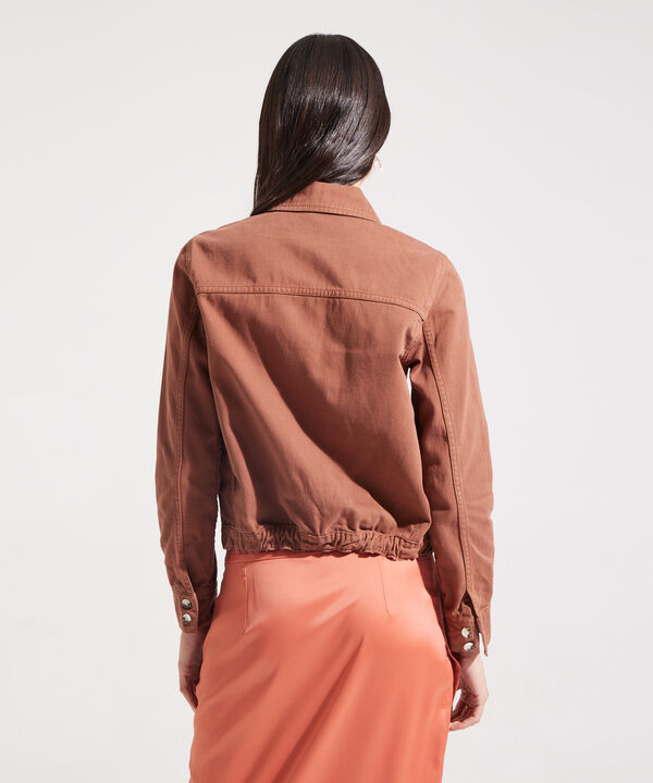 Chaqueta Trucker Tono Ladrillo