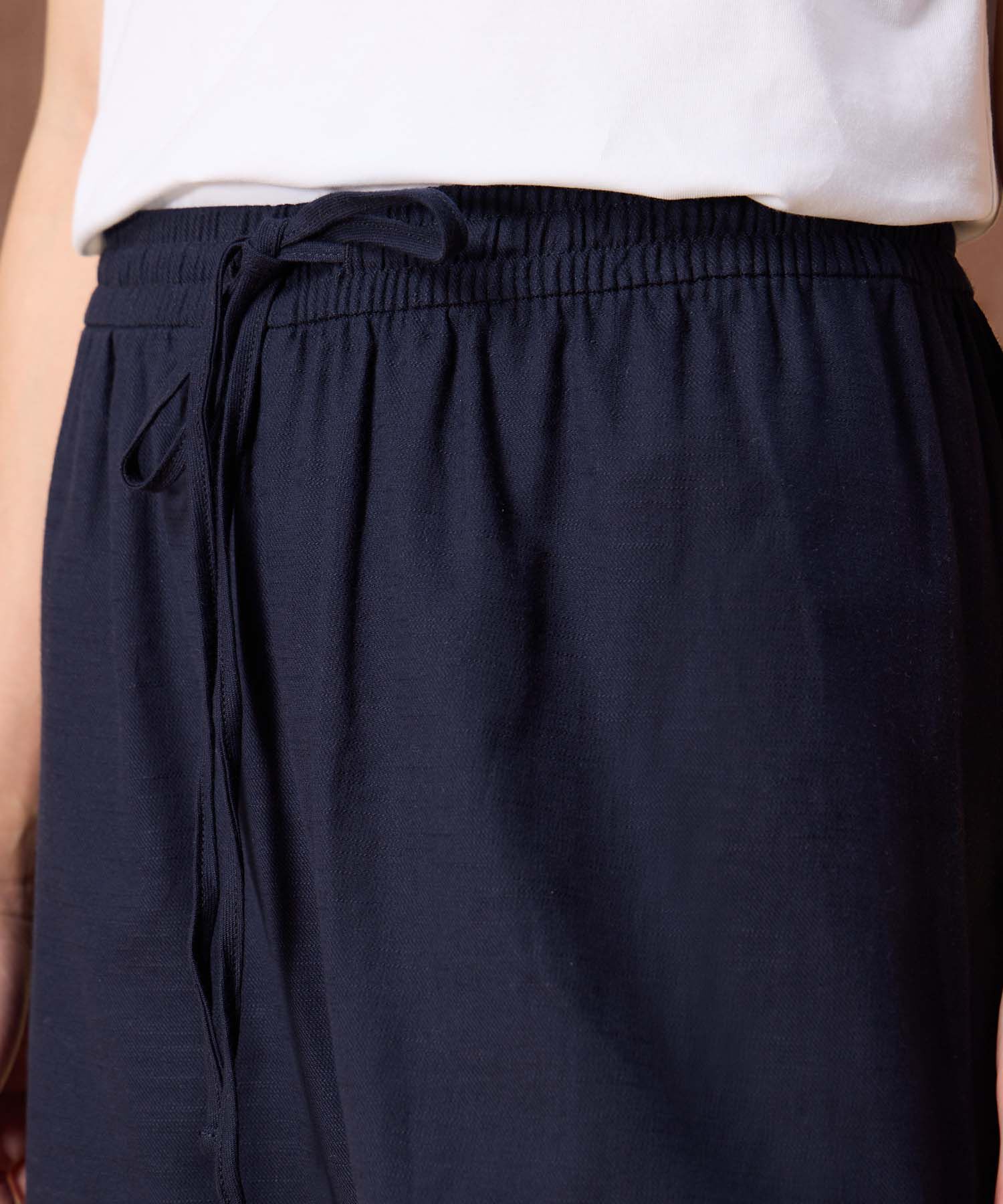 Pantalón Fluido con Bordado