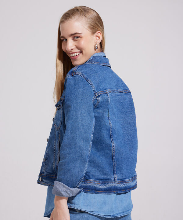 Chaqueta Trucker Tono Medio