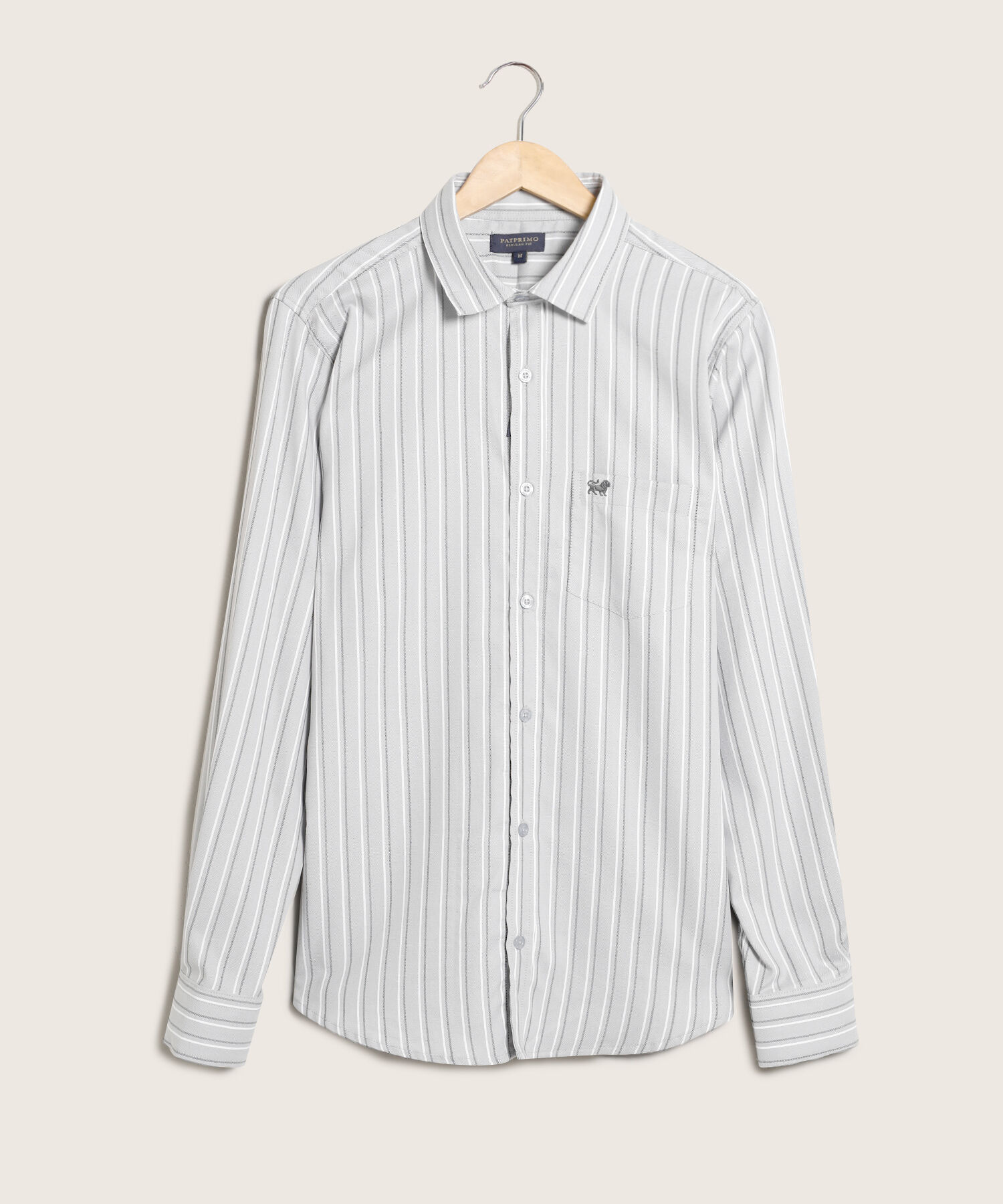 Camisa Preteñida, Manga Larga Con Bolsillo Y Silueta Regular Fit