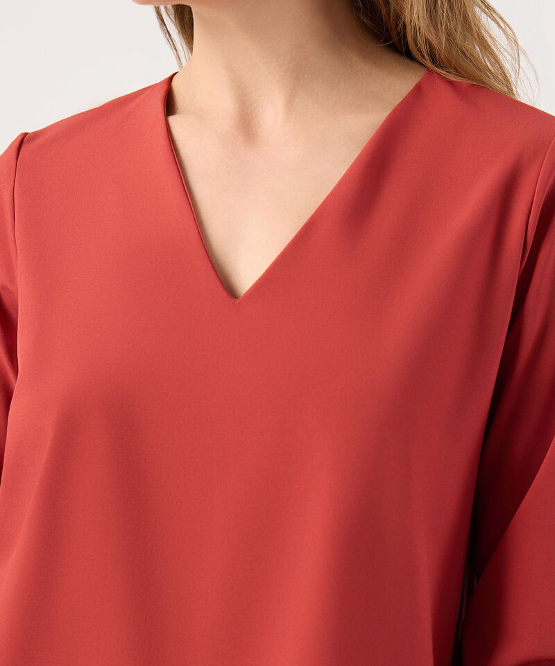 Blusa con Escote en V