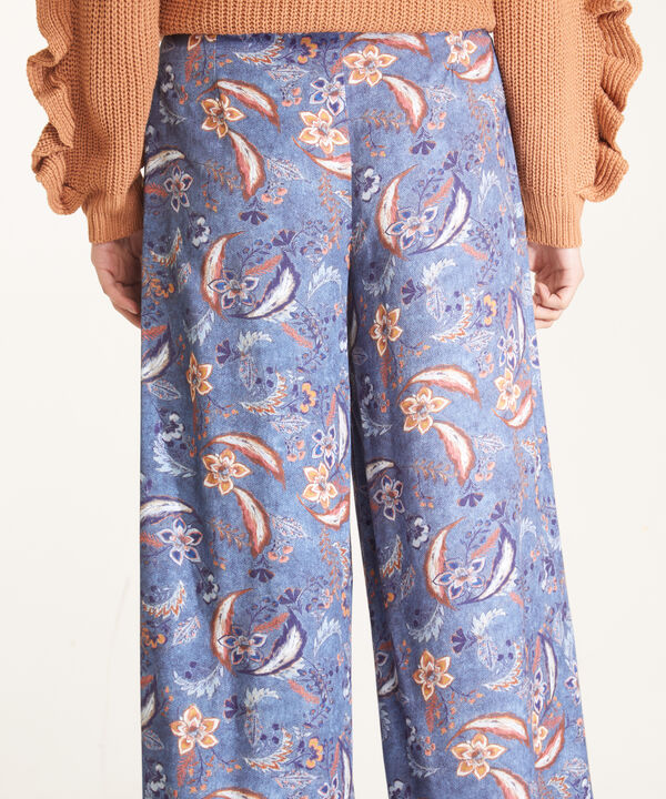 Pantalón Estampado Fluido Bota Ancha