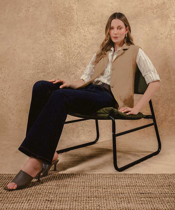 Jeans Flare Tono Oscuro image number null
