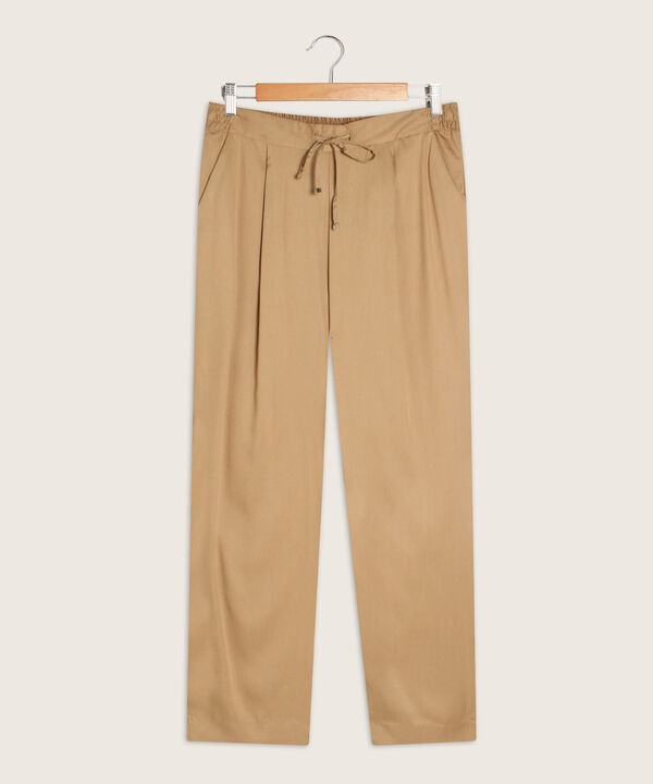 Pantalón Jogger Con Punteras