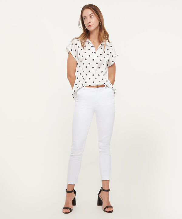 Pantalon Basico Bolsillos Diagonal image number null