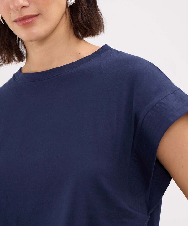 Camiseta Hombro Corrido