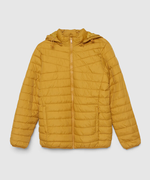 Chaqueta Con Capota Removible