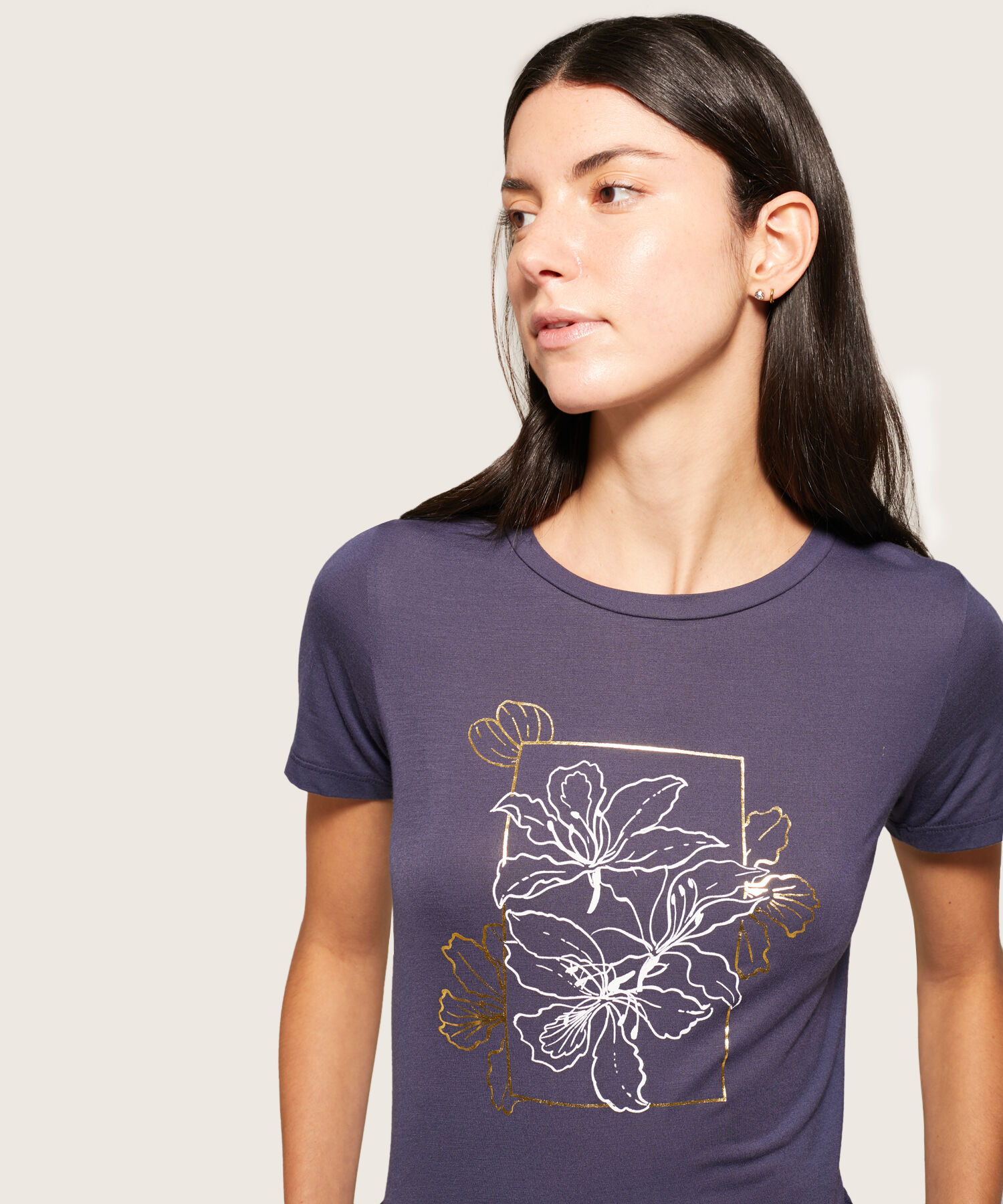Camiseta Manga Corta Con Screen En Frente