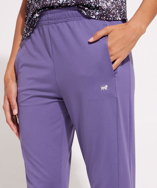 Pantalón Con Cortes Laterales Y Bolsillos