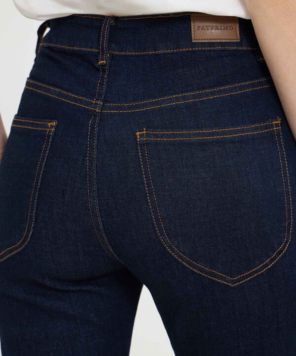 Jean Straight Femenino Tono Raw