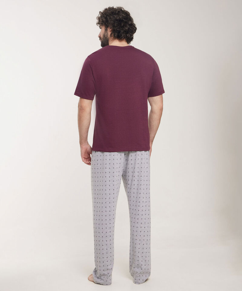 Pijama Camiseta Cuello Redondo Y Pantalón Estampado