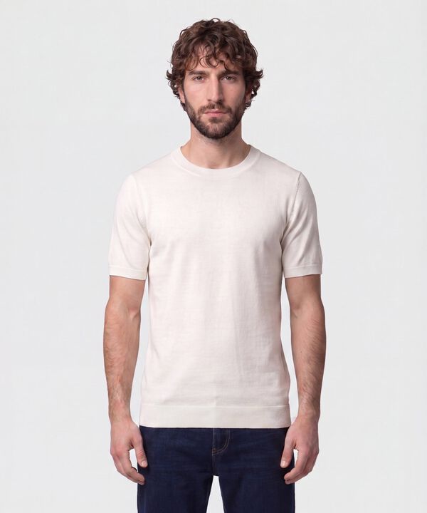 Camiseta Tejida Unicolor image number null