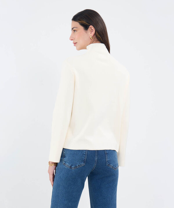 Saco Unicolor Cuello Alto