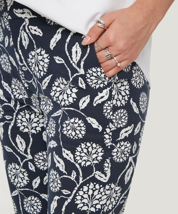 Pantalón Capri Estampado