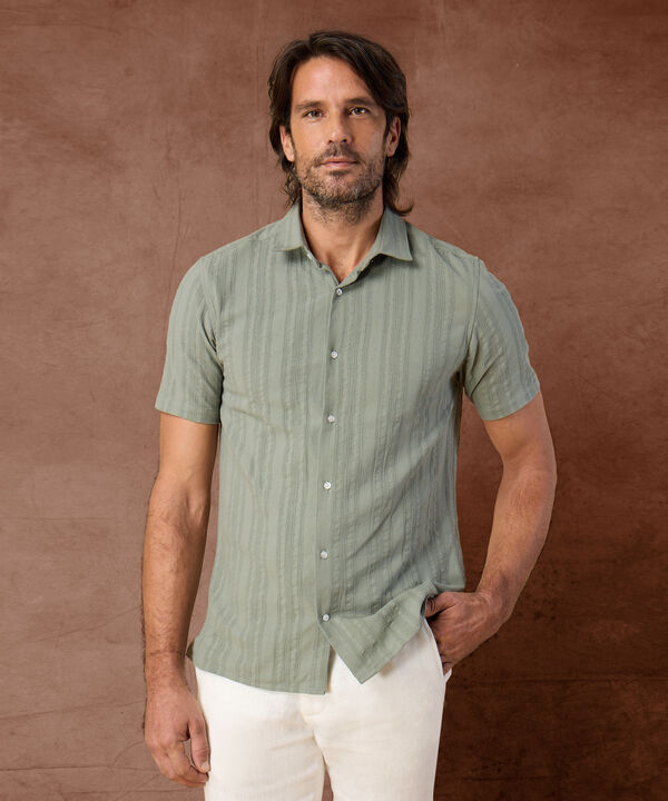 Camisa de Manga Corta Texturizada para Hombre image number null