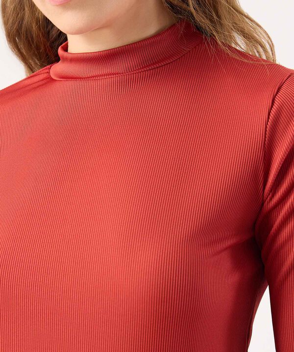 Camiseta texturizada unicolor  image number null