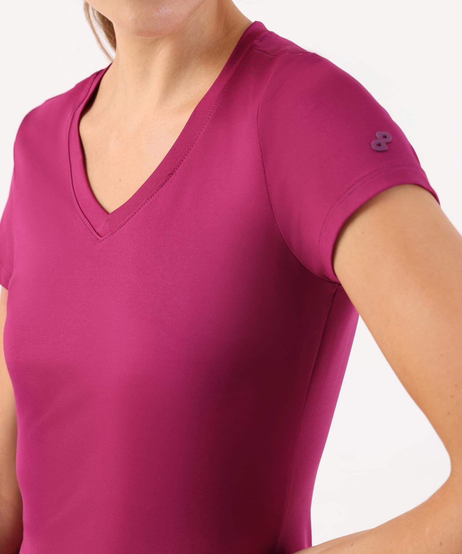 Camiseta B&aacute;sica De Cuello En V