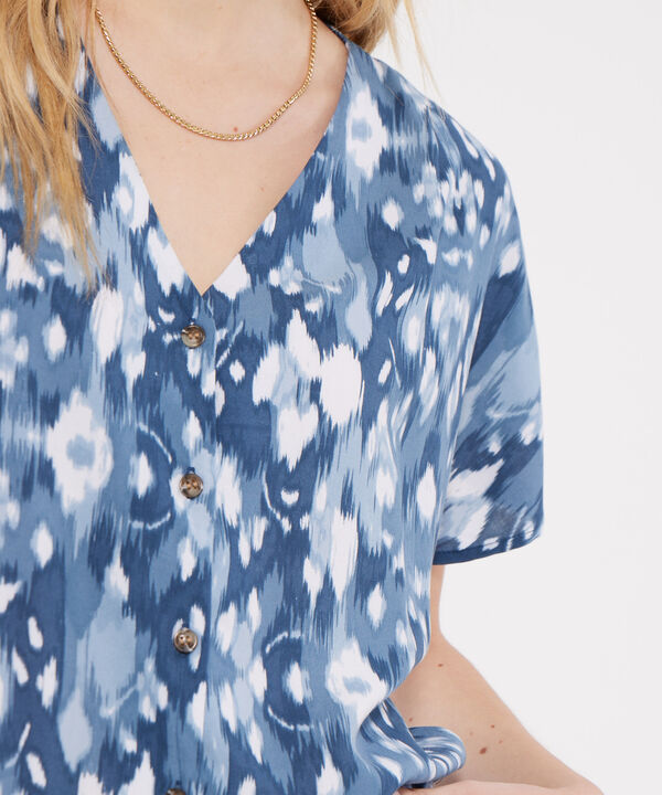 Blusa Estampada con Escote en v image number null