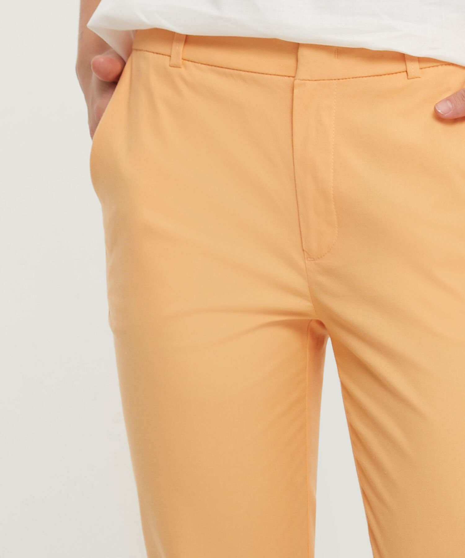 Pantalón Capri Unicolor