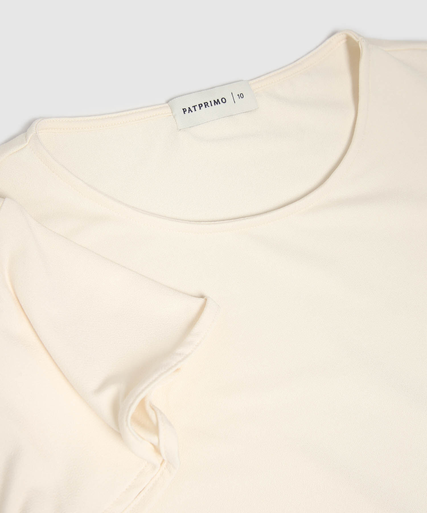 Camiseta Con Boleros