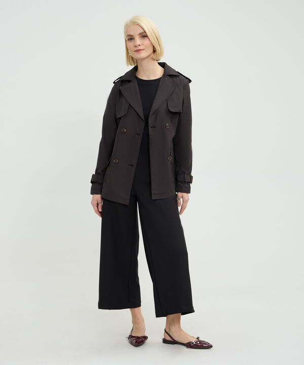 Chaqueta Tipo Trench Unicolor Con Cinturon image number null