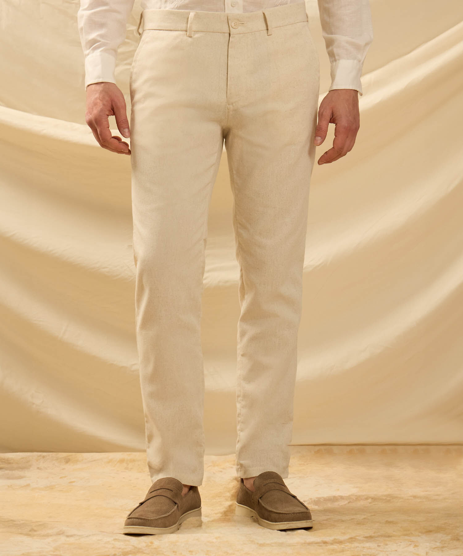 Pantal&oacute;n Chino de Hombre Corte Slim Fit Moderno