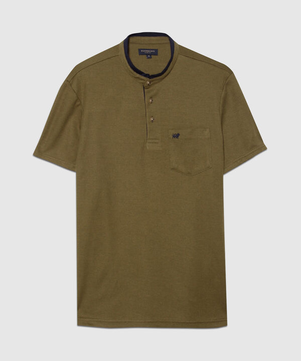 Polo Texturizada Con Cuello Mao