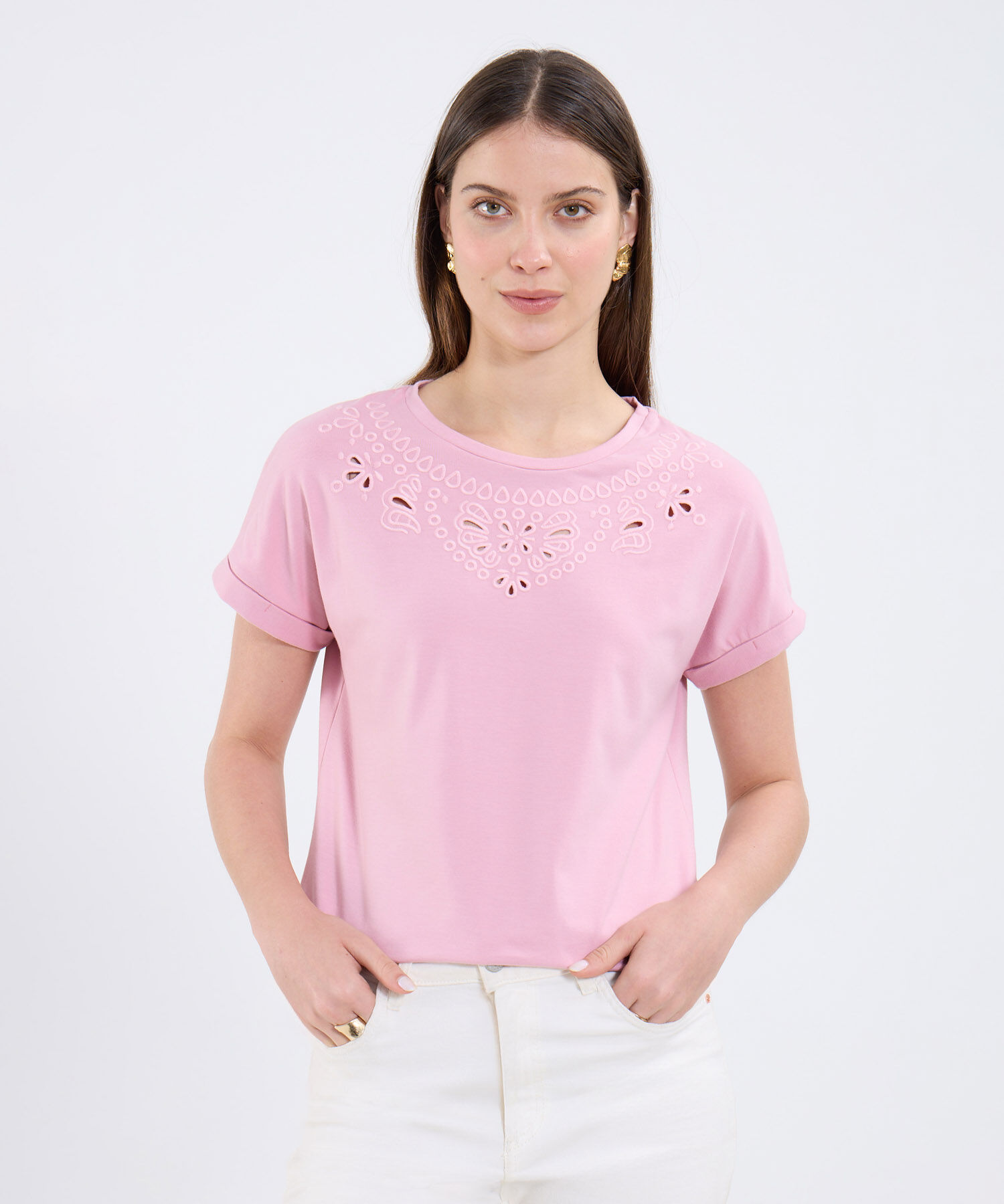 Camiseta Manga Corta Con Bordado