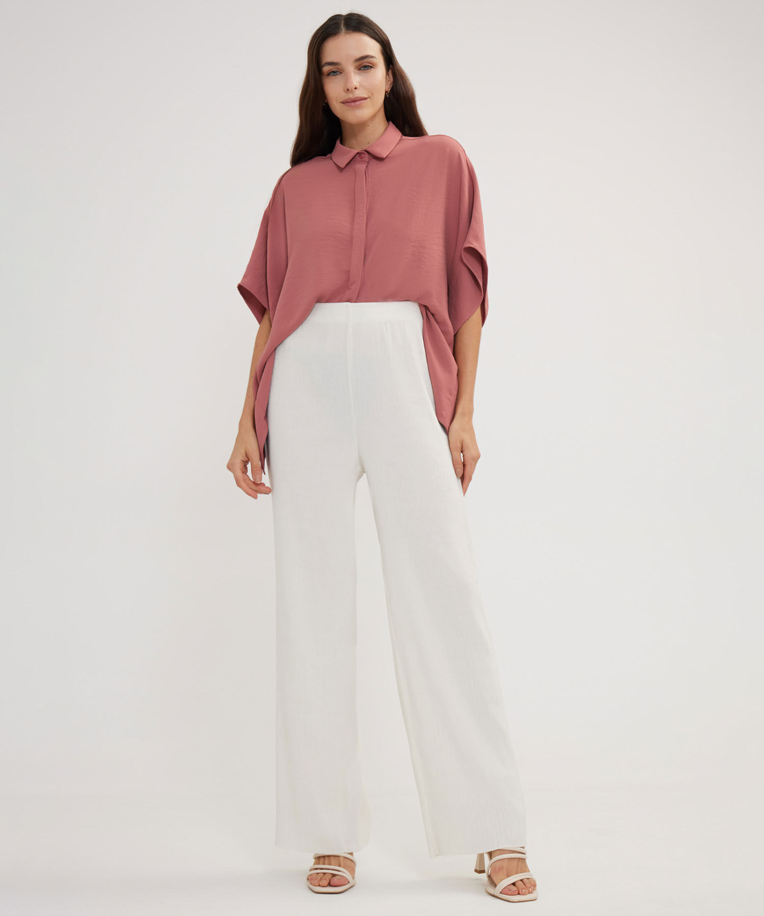 Pantalon Fluido Plisado Unicolor