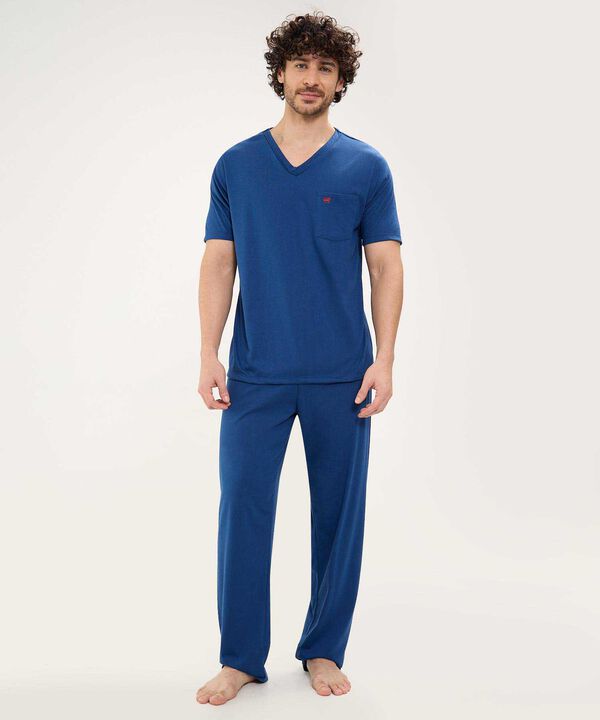 Pijama Manga Corta Camiseta Cuello V Con Vena A Tono Ypantalon Unicolor image number null