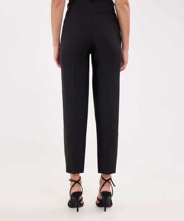 Pantalón Casual con Prenses